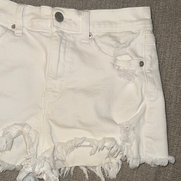 White Distressed DAZE Denim Shorts Size 26/ Small - Picture 7 of 9